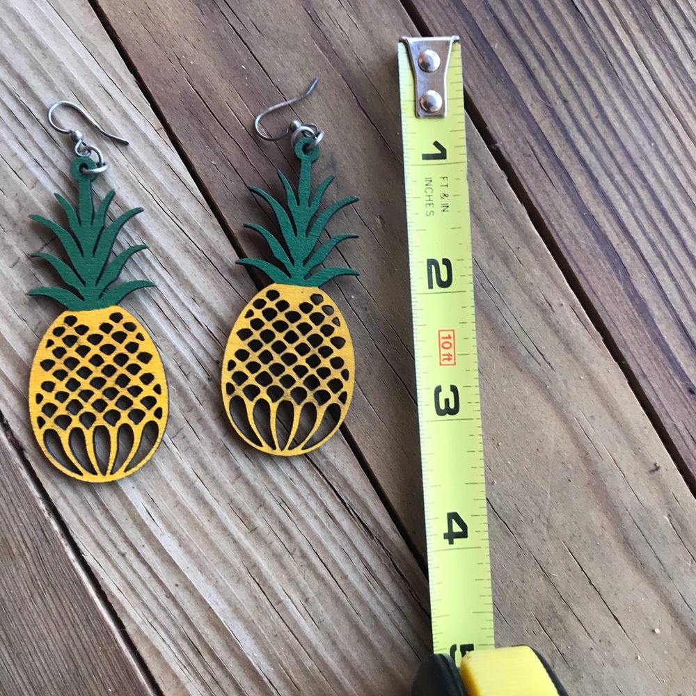 Pineapple 🍍🍍Light Weighted Earrings - Picture 4 of 4